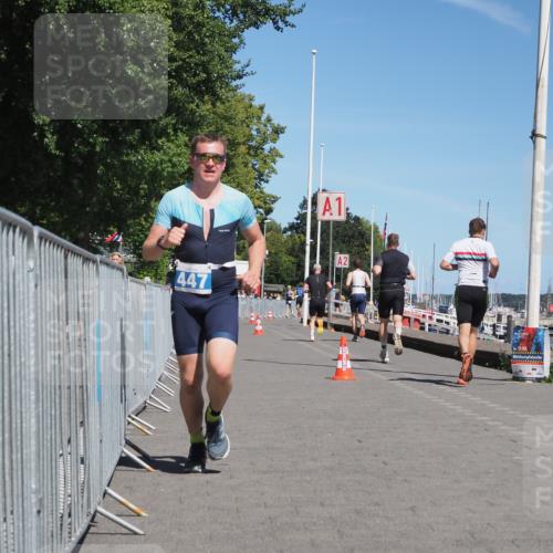 17.08.2025 - KN Förde Triathlon 2025 KatJ http://msf.ph/oto/8589510 17.08.2025 13:34:13 Laufen 447 meine-sportfotos.de