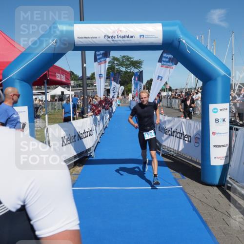 17.08.2025 - KN Förde Triathlon 2025 MichiJ http://msf.ph/oto/8589532 17.08.2025 13:47:36 Laufen 420, 424 meine-sportfotos.de