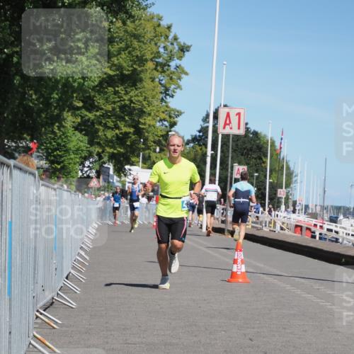 17.08.2025 - KN Förde Triathlon 2025 KatJ http://msf.ph/oto/8589543 17.08.2025 13:34:25 Laufen 456 meine-sportfotos.de