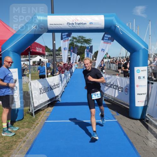 17.08.2025 - KN Förde Triathlon 2025 MichiJ http://msf.ph/oto/8589544 17.08.2025 13:47:37 Laufen 420, 424 meine-sportfotos.de