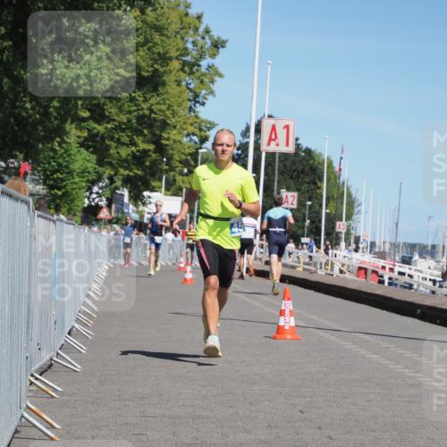 17.08.2025 - KN Förde Triathlon 2025 KatJ http://msf.ph/oto/8589559 17.08.2025 13:34:25 Laufen 456 meine-sportfotos.de