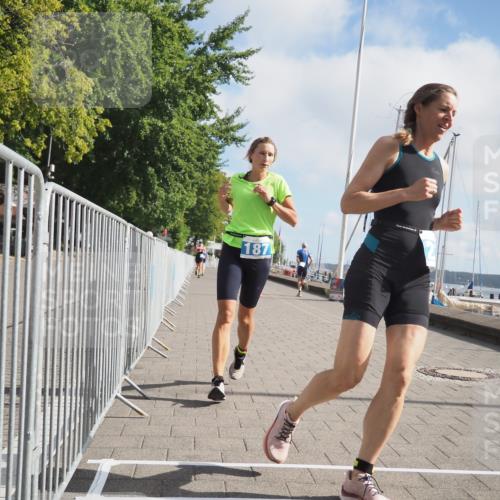17.08.2025 - KN Förde Triathlon 2025 KatJ http://msf.ph/oto/8589568 17.08.2025 10:16:10 Laufen 113, 187, 218 meine-sportfotos.de