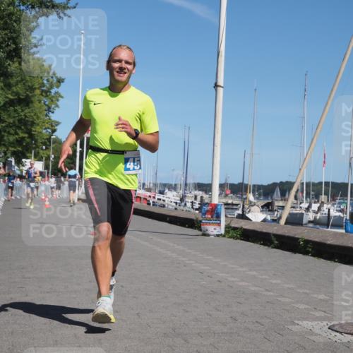 17.08.2025 - KN Förde Triathlon 2025 KatJ http://msf.ph/oto/8589579 17.08.2025 13:34:27 Laufen 401, 456 meine-sportfotos.de
