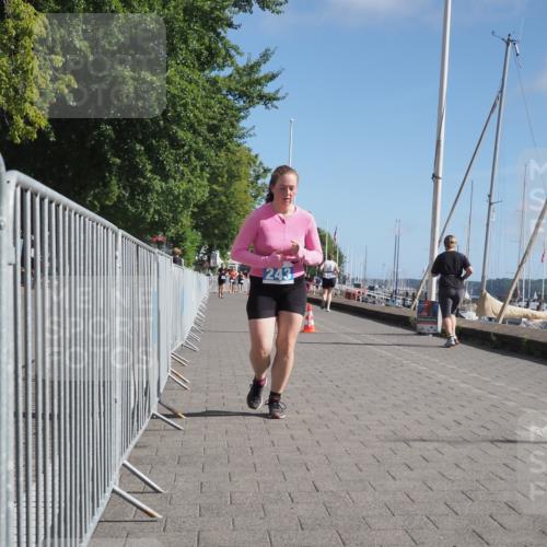 17.08.2025 - KN Förde Triathlon 2025 KatJ http://msf.ph/oto/8589584 17.08.2025 10:42:30 Laufen 243 meine-sportfotos.de