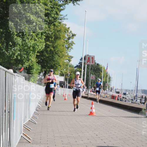 17.08.2025 - KN Förde Triathlon 2025 KatJ http://msf.ph/oto/8589587 17.08.2025 10:16:14 Laufen 113, 146, 149 meine-sportfotos.de