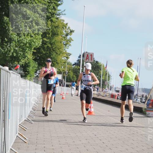 17.08.2025 - KN Förde Triathlon 2025 KatJ http://msf.ph/oto/8589629 17.08.2025 10:16:16 Laufen 113, 146, 149 meine-sportfotos.de
