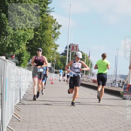 17.08.2025 - KN Förde Triathlon 2025 KatJ http://msf.ph/oto/8589638 17.08.2025 10:16:16 Laufen 113, 146, 149 meine-sportfotos.de