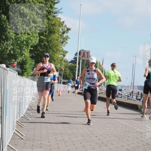 17.08.2025 - KN Förde Triathlon 2025 KatJ http://msf.ph/oto/8589642 17.08.2025 10:16:17 Laufen 113, 146, 149, 196 meine-sportfotos.de