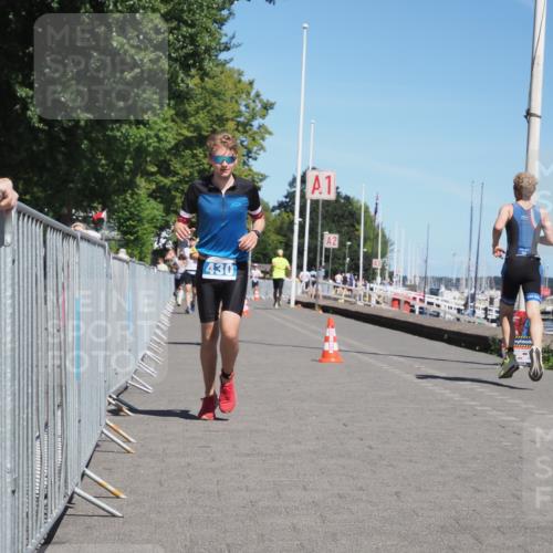 17.08.2025 - KN Förde Triathlon 2025 KatJ http://msf.ph/oto/8589710 17.08.2025 13:34:43 Laufen 430, 470 meine-sportfotos.de