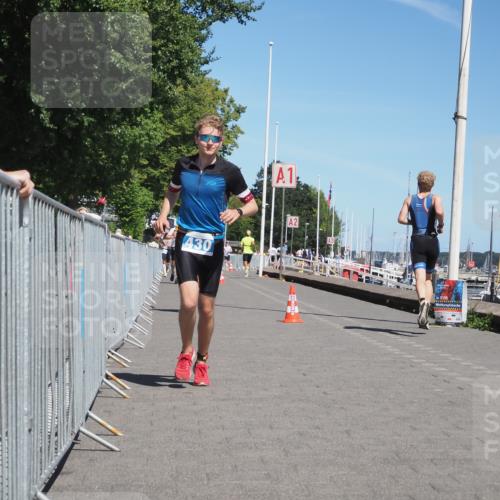 17.08.2025 - KN Förde Triathlon 2025 KatJ http://msf.ph/oto/8589725 17.08.2025 13:34:43 Laufen 430, 470 meine-sportfotos.de