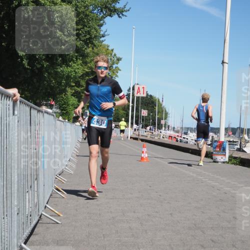 17.08.2025 - KN Förde Triathlon 2025 KatJ http://msf.ph/oto/8589730 17.08.2025 13:34:43 Laufen 430, 470 meine-sportfotos.de