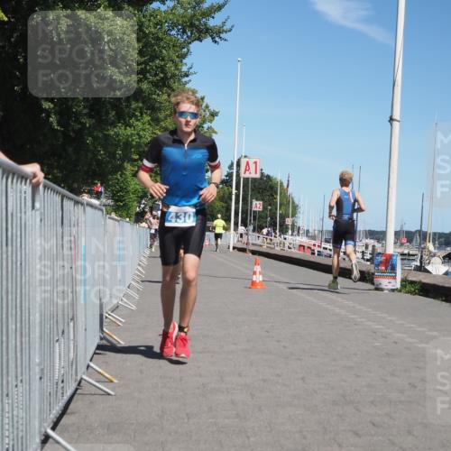 17.08.2025 - KN Förde Triathlon 2025 KatJ http://msf.ph/oto/8589739 17.08.2025 13:34:44 Laufen 430, 470 meine-sportfotos.de