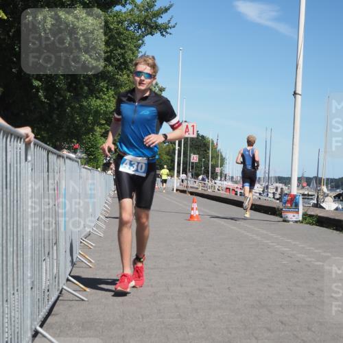 17.08.2025 - KN Förde Triathlon 2025 KatJ http://msf.ph/oto/8589751 17.08.2025 13:34:44 Laufen 430, 470 meine-sportfotos.de