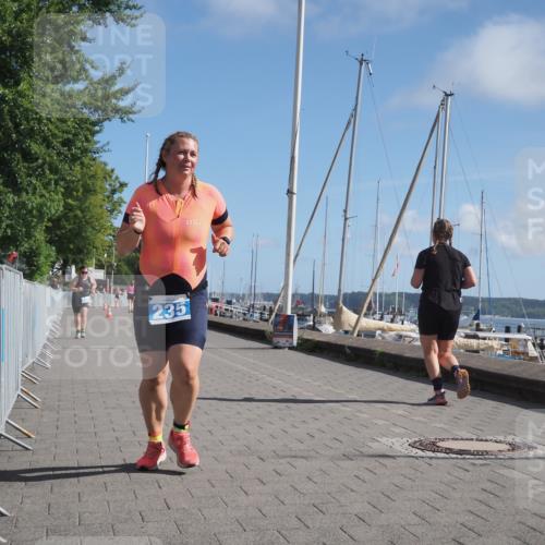 17.08.2025 - KN Förde Triathlon 2025 KatJ http://msf.ph/oto/8589770 17.08.2025 10:42:56 Laufen 235 meine-sportfotos.de