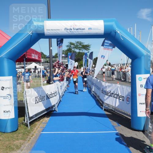 17.08.2025 - KN Förde Triathlon 2025 MichiJ http://msf.ph/oto/8589772 17.08.2025 13:48:23 Laufen 431, 472 meine-sportfotos.de