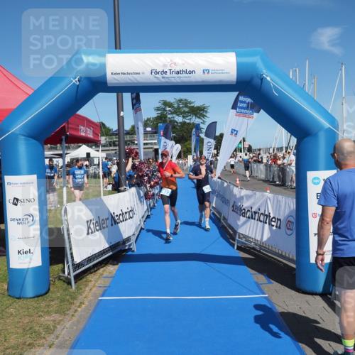 17.08.2025 - KN Förde Triathlon 2025 MichiJ http://msf.ph/oto/8589806 17.08.2025 13:48:24 Laufen 431, 472 meine-sportfotos.de