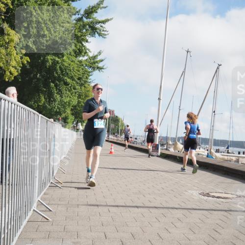 17.08.2025 - KN Förde Triathlon 2025 KatJ http://msf.ph/oto/8589812 17.08.2025 10:16:28 Laufen 122, 196 meine-sportfotos.de