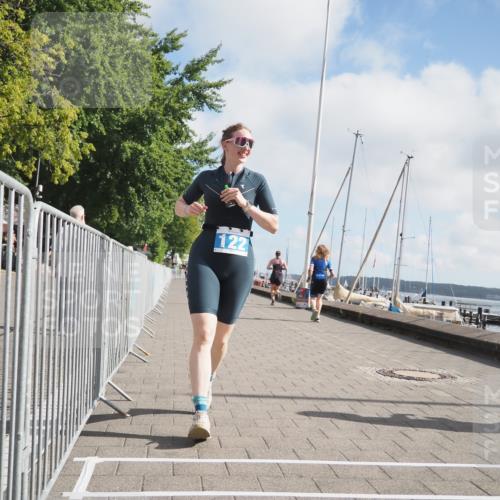 17.08.2025 - KN Förde Triathlon 2025 KatJ http://msf.ph/oto/8589844 17.08.2025 10:16:30 Laufen 122 meine-sportfotos.de