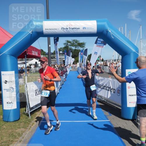 17.08.2025 - KN Förde Triathlon 2025 MichiJ http://msf.ph/oto/8589849 17.08.2025 13:48:26 Laufen 431, 472 meine-sportfotos.de