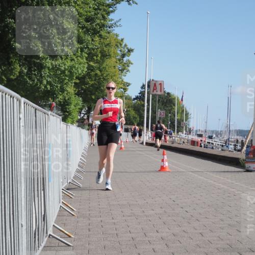 17.08.2025 - KN Förde Triathlon 2025 KatJ http://msf.ph/oto/8589862 17.08.2025 10:43:28 Laufen 171 meine-sportfotos.de