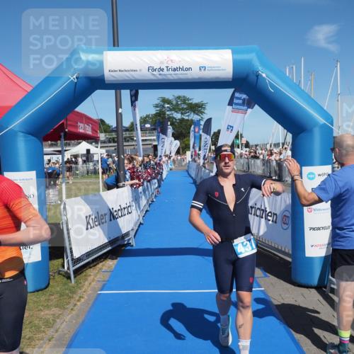 17.08.2025 - KN Förde Triathlon 2025 MichiJ http://msf.ph/oto/8589875 17.08.2025 13:48:26 Laufen 431, 472 meine-sportfotos.de