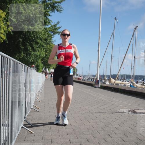 17.08.2025 - KN Förde Triathlon 2025 KatJ http://msf.ph/oto/8589907 17.08.2025 10:43:31 Laufen 171 meine-sportfotos.de