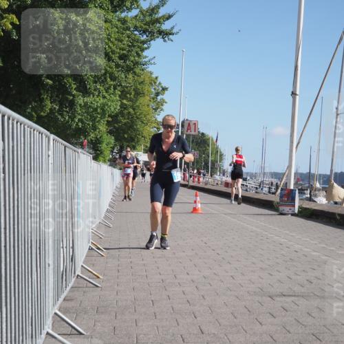 17.08.2025 - KN Förde Triathlon 2025 KatJ http://msf.ph/oto/8589953 17.08.2025 10:43:43 Laufen 190 meine-sportfotos.de