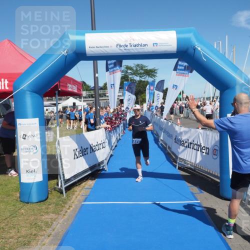 17.08.2025 - KN Förde Triathlon 2025 MichiJ http://msf.ph/oto/8589990 17.08.2025 13:48:45 Laufen 441 meine-sportfotos.de