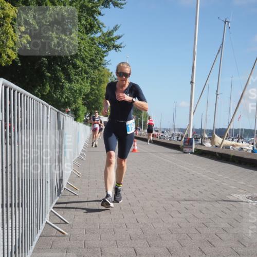 17.08.2025 - KN Förde Triathlon 2025 KatJ http://msf.ph/oto/8589993 17.08.2025 10:43:44 Laufen 188, 190 meine-sportfotos.de