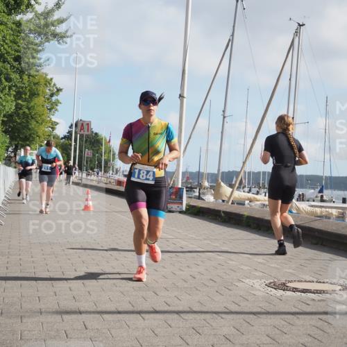 17.08.2025 - KN Förde Triathlon 2025 KatJ http://msf.ph/oto/8590008 17.08.2025 10:16:50 Laufen 131, 151, 172, 184, 211 meine-sportfotos.de