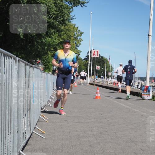 17.08.2025 - KN Förde Triathlon 2025 KatJ http://msf.ph/oto/8590063 17.08.2025 13:35:19 Laufen 396, 406, 427, 454, 487, 532 meine-sportfotos.de