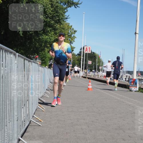 17.08.2025 - KN Förde Triathlon 2025 KatJ http://msf.ph/oto/8590066 17.08.2025 13:35:19 Laufen 396, 406, 427, 454, 487, 532 meine-sportfotos.de