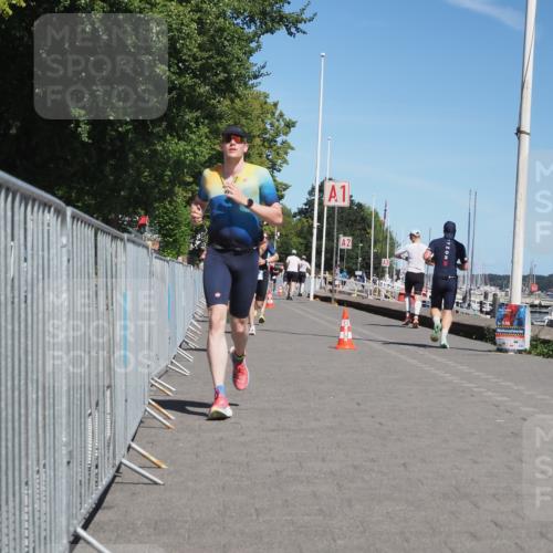 17.08.2025 - KN Förde Triathlon 2025 KatJ http://msf.ph/oto/8590070 17.08.2025 13:35:19 Laufen 396, 406, 427, 454, 487, 532 meine-sportfotos.de