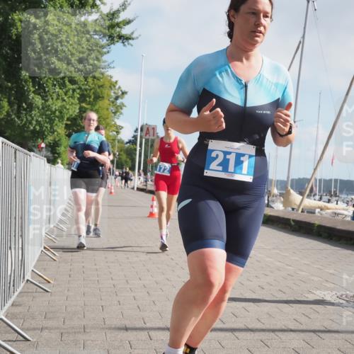 17.08.2025 - KN Förde Triathlon 2025 KatJ http://msf.ph/oto/8590075 17.08.2025 10:16:55 Laufen 131, 151, 172, 182, 211 meine-sportfotos.de