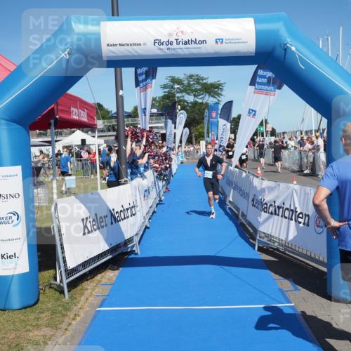 17.08.2025 - KN Förde Triathlon 2025 MichiJ http://msf.ph/oto/8590105 17.08.2025 13:48:58 Laufen 440 meine-sportfotos.de