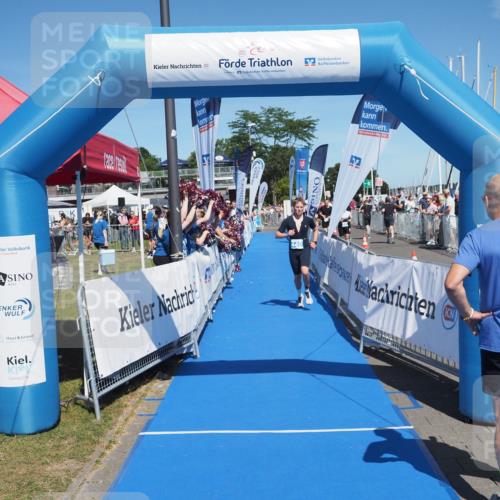 17.08.2025 - KN Förde Triathlon 2025 MichiJ http://msf.ph/oto/8590109 17.08.2025 13:48:58 Laufen 440 meine-sportfotos.de