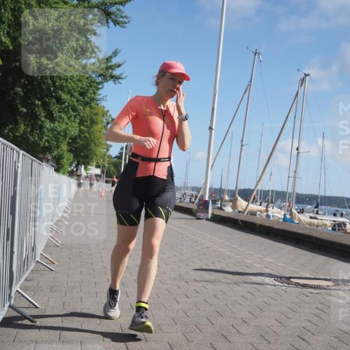 17.08.2025 - KN Förde Triathlon 2025 KatJ http://msf.ph/oto/8590134 17.08.2025 10:43:59 Laufen 225, 245 meine-sportfotos.de