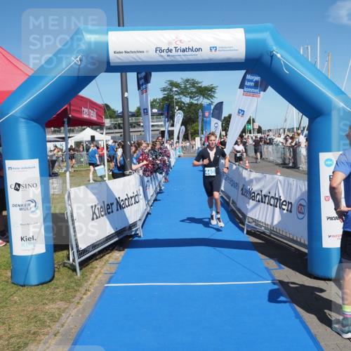 17.08.2025 - KN Förde Triathlon 2025 MichiJ http://msf.ph/oto/8590136 17.08.2025 13:48:59 Laufen 440 meine-sportfotos.de