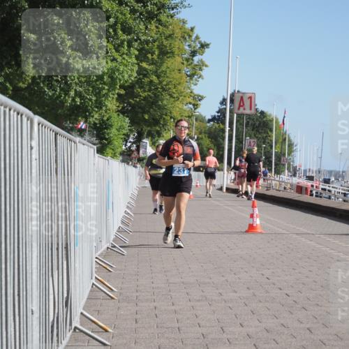 17.08.2025 - KN Förde Triathlon 2025 KatJ http://msf.ph/oto/8590139 17.08.2025 10:44:18 Laufen 231 meine-sportfotos.de