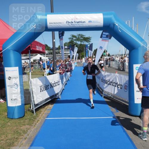 17.08.2025 - KN Förde Triathlon 2025 MichiJ http://msf.ph/oto/8590151 17.08.2025 13:49:00 Laufen 440 meine-sportfotos.de