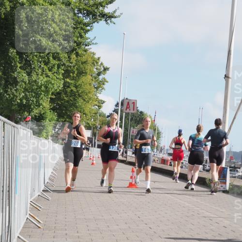 17.08.2025 - KN Förde Triathlon 2025 KatJ http://msf.ph/oto/8590210 17.08.2025 10:17:07 Laufen 130, 162, 208 meine-sportfotos.de