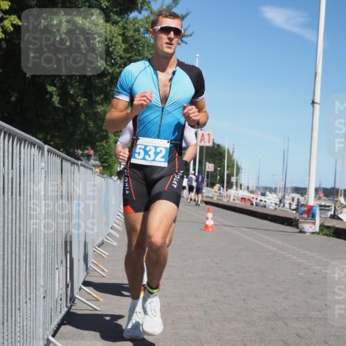 17.08.2025 - KN Förde Triathlon 2025 KatJ http://msf.ph/oto/8590228 17.08.2025 13:35:26 Laufen 406, 420, 427, 441, 454, 476, 487, 532 meine-sportfotos.de
