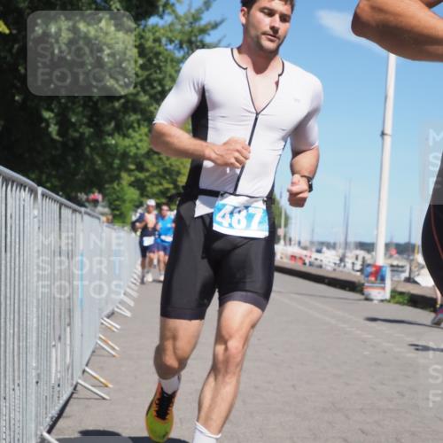 17.08.2025 - KN Förde Triathlon 2025 KatJ http://msf.ph/oto/8590259 17.08.2025 13:35:27 Laufen 406, 420, 441, 454, 476, 487, 532 meine-sportfotos.de