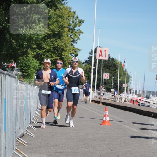 17.08.2025 - KN Förde Triathlon 2025 KatJ http://msf.ph/oto/8590264 17.08.2025 13:35:30 Laufen 420, 441, 476, 487 meine-sportfotos.de