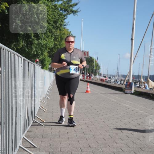 17.08.2025 - KN Förde Triathlon 2025 KatJ http://msf.ph/oto/8590272 17.08.2025 10:44:28 Laufen 238 meine-sportfotos.de