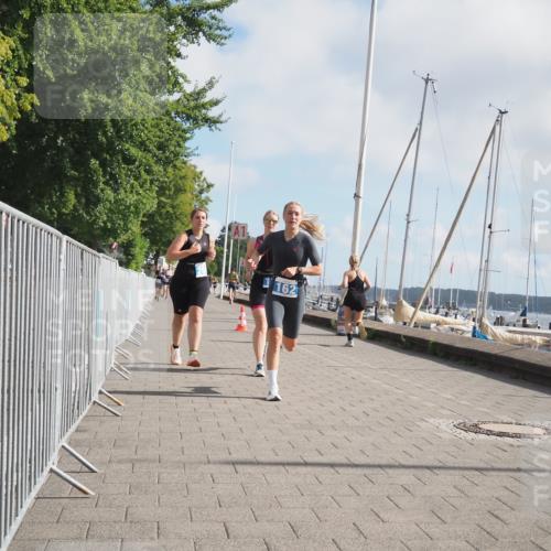 17.08.2025 - KN Förde Triathlon 2025 KatJ http://msf.ph/oto/8590274 17.08.2025 10:17:09 Laufen 130, 162, 208 meine-sportfotos.de