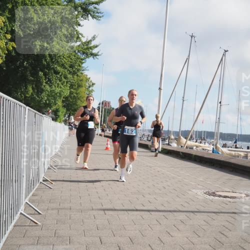17.08.2025 - KN Förde Triathlon 2025 KatJ http://msf.ph/oto/8590278 17.08.2025 10:17:10 Laufen 130, 162, 208 meine-sportfotos.de