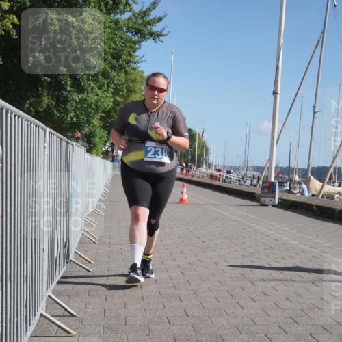 17.08.2025 - KN Förde Triathlon 2025 KatJ http://msf.ph/oto/8590294 17.08.2025 10:44:29 Laufen 238 meine-sportfotos.de