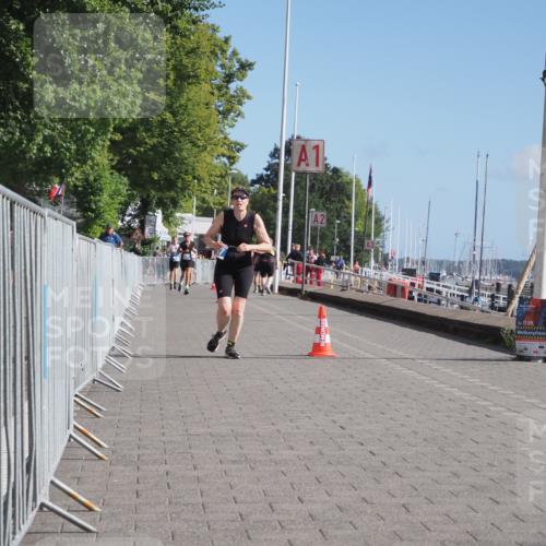 17.08.2025 - KN Förde Triathlon 2025 KatJ http://msf.ph/oto/8590344 17.08.2025 10:45:02 Laufen 197 meine-sportfotos.de