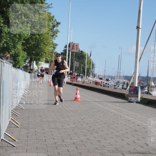 17.08.2025 - KN Förde Triathlon 2025 KatJ http://msf.ph/oto/8590364 17.08.2025 10:45:03 Laufen 197 meine-sportfotos.de